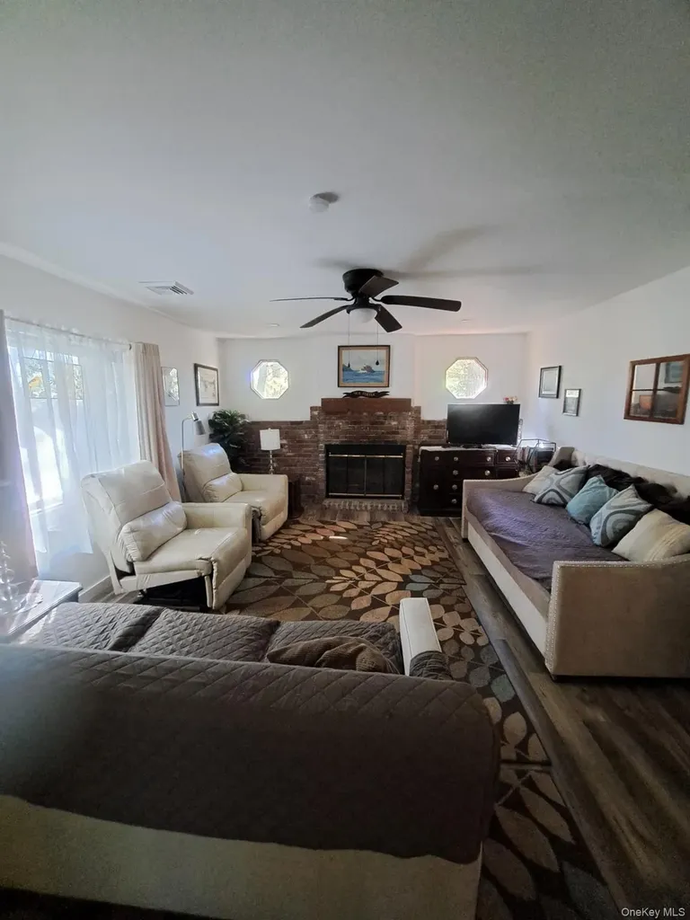 6 Hoeppner Drive Wurtsboro NY 12790
