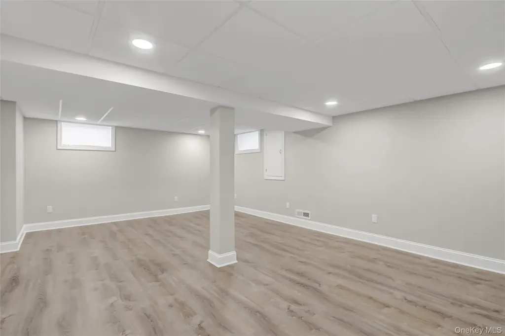 2 Rose Drive Massapequa NY 11758