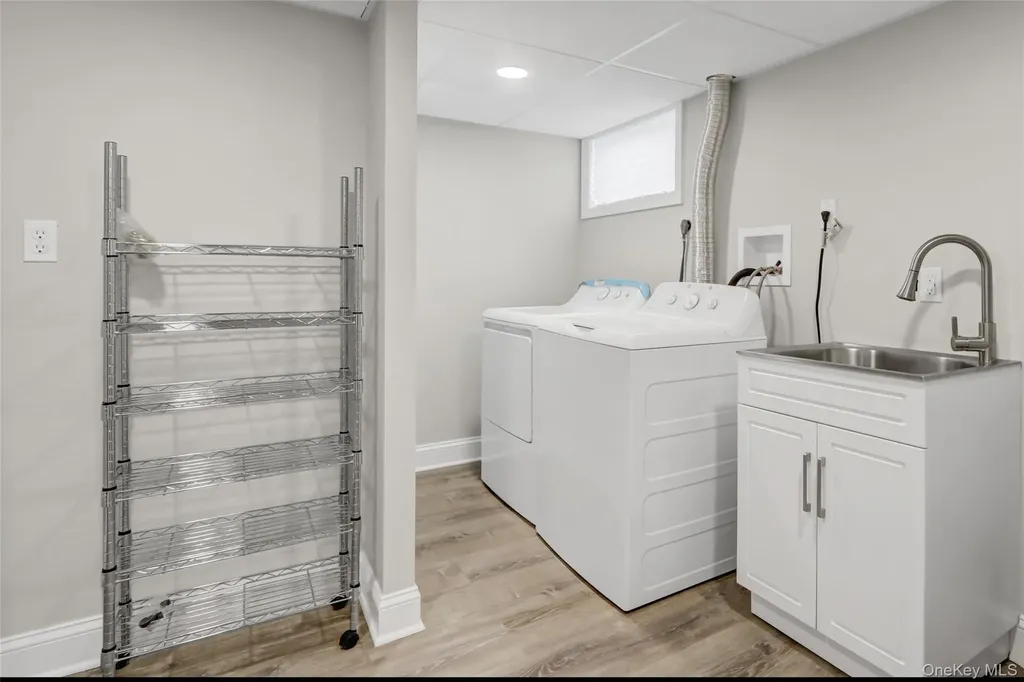2 Rose Drive Massapequa NY 11758
