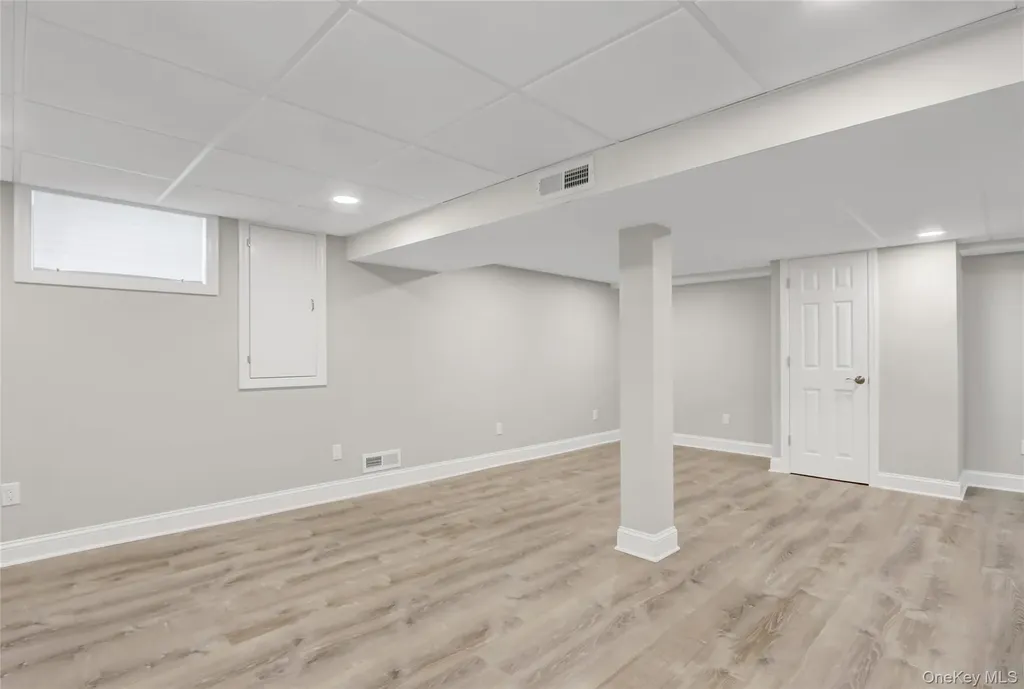 2 Rose Drive Massapequa NY 11758