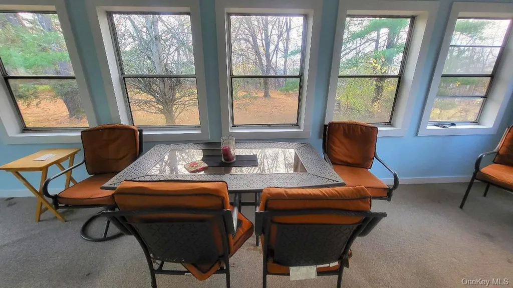 3 Manor Drive W Poughkeepsie NY 12603