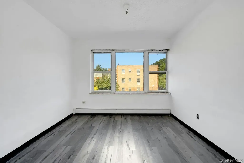 1636 E 172nd Street Bronx NY 10472