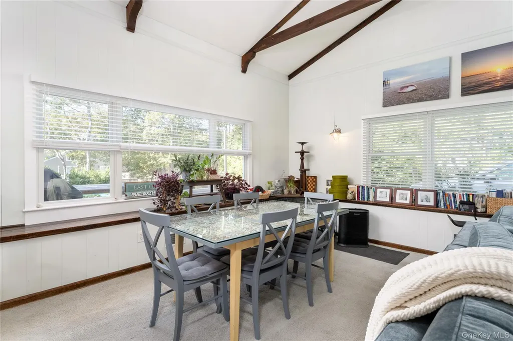 8 Foxboro Road Hampton Bays NY 11946