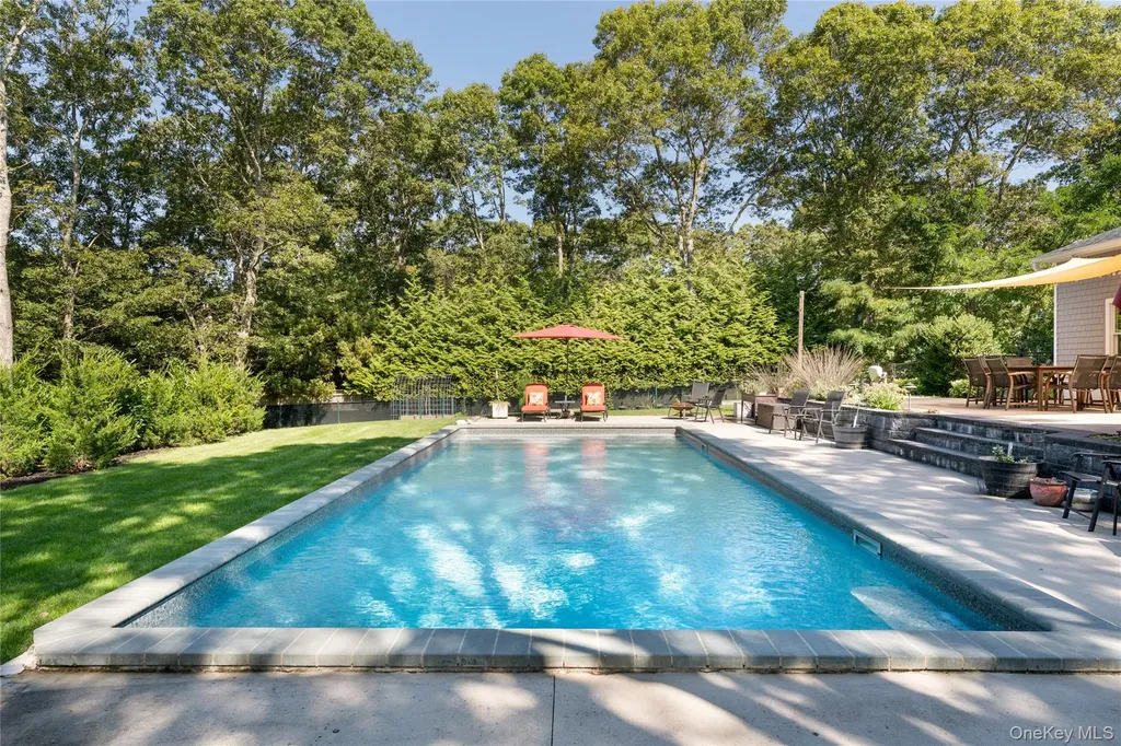 8 Foxboro Road Hampton Bays NY 11946