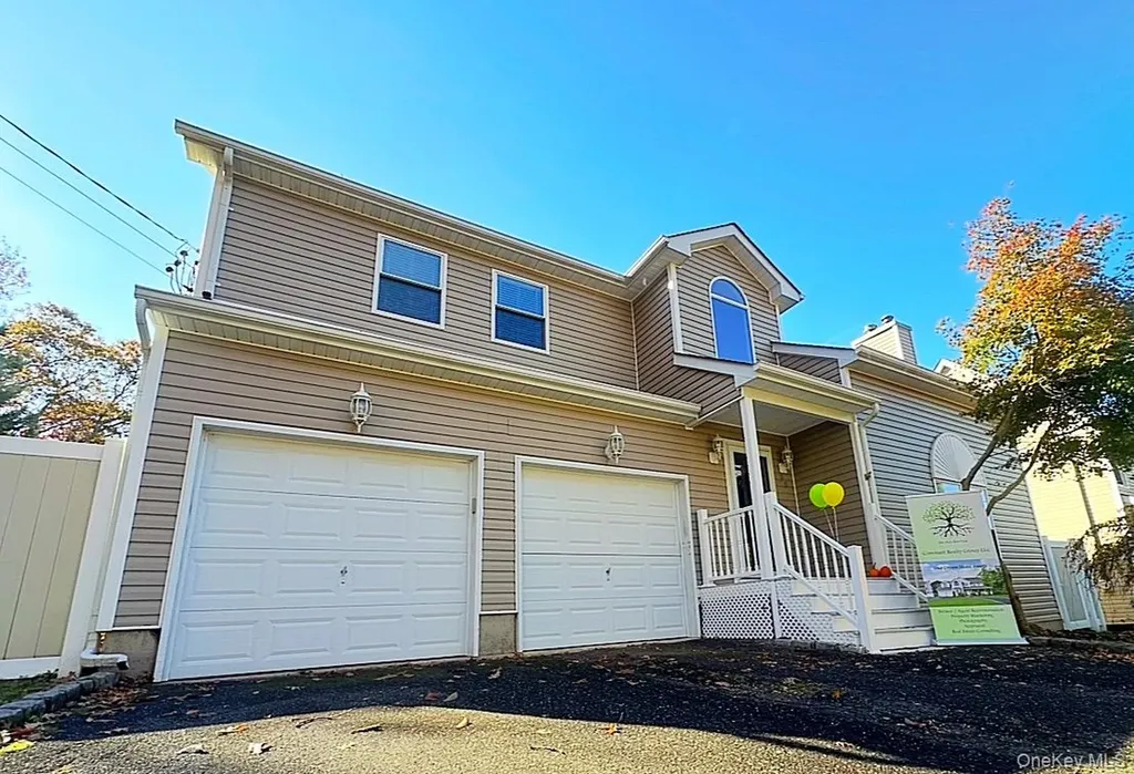 96 Magnolia Drive Rocky Point NY 11778