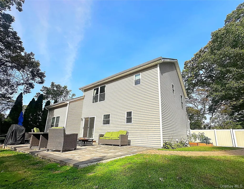 96 Magnolia Drive Rocky Point NY 11778