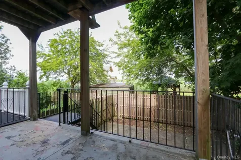 12-67 Waterview Street Bayswater NY 11691