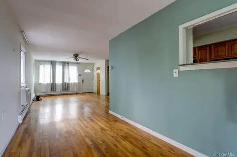 12-67 Waterview Street Bayswater NY 11691