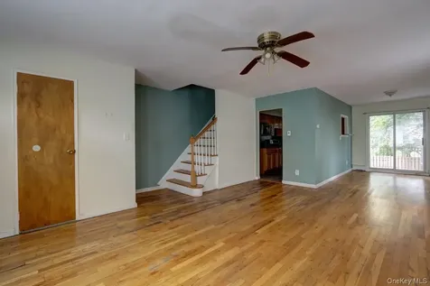 12-67 Waterview Street Bayswater NY 11691