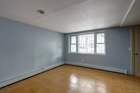 12-67 Waterview Street Bayswater NY 11691