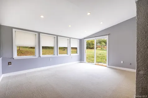 221 N Greeley Avenue Chappaqua NY 10514