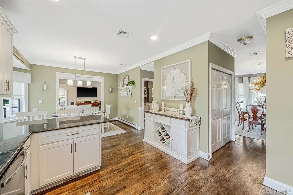 445 Harrison Avenue Miller Place NY 11764