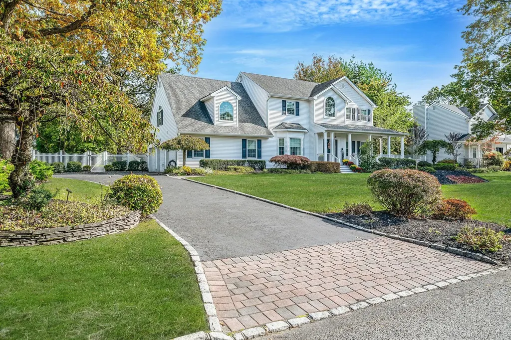 445 Harrison Avenue Miller Place NY 11764