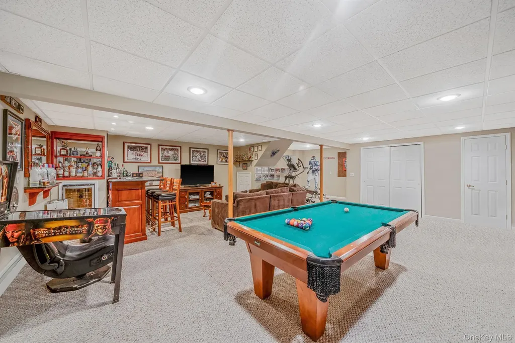 445 Harrison Avenue Miller Place NY 11764