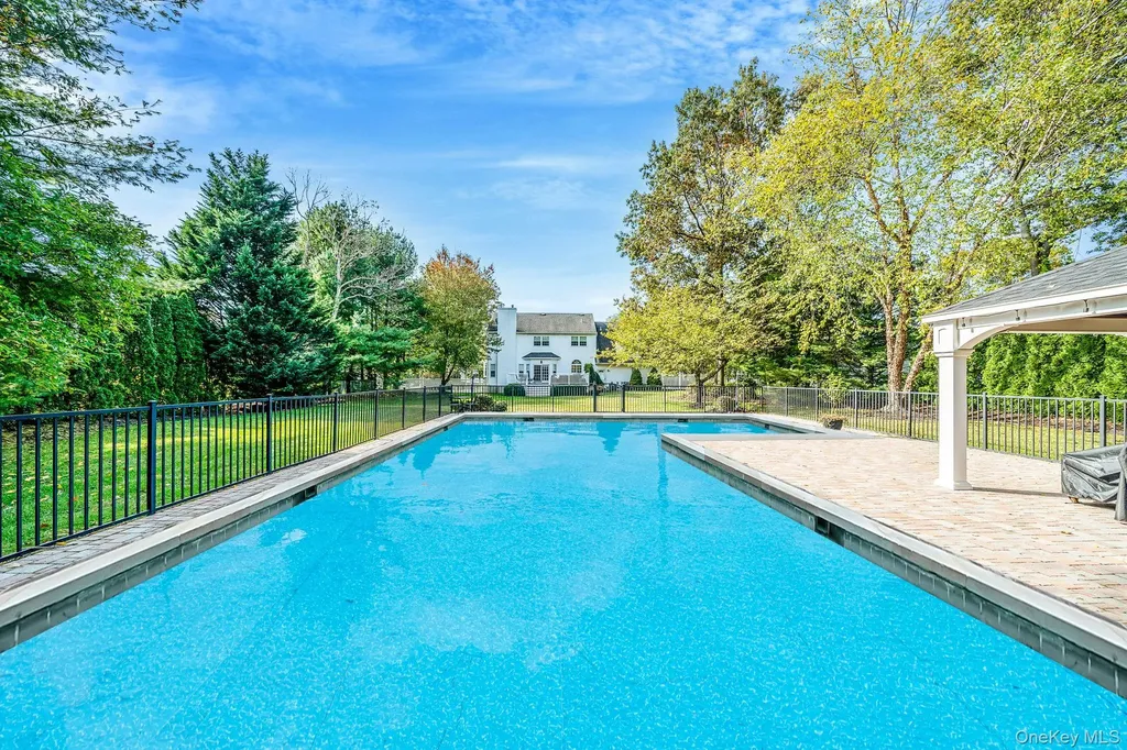 445 Harrison Avenue Miller Place NY 11764