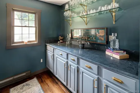 459 Old Post Road Bedford NY 10506