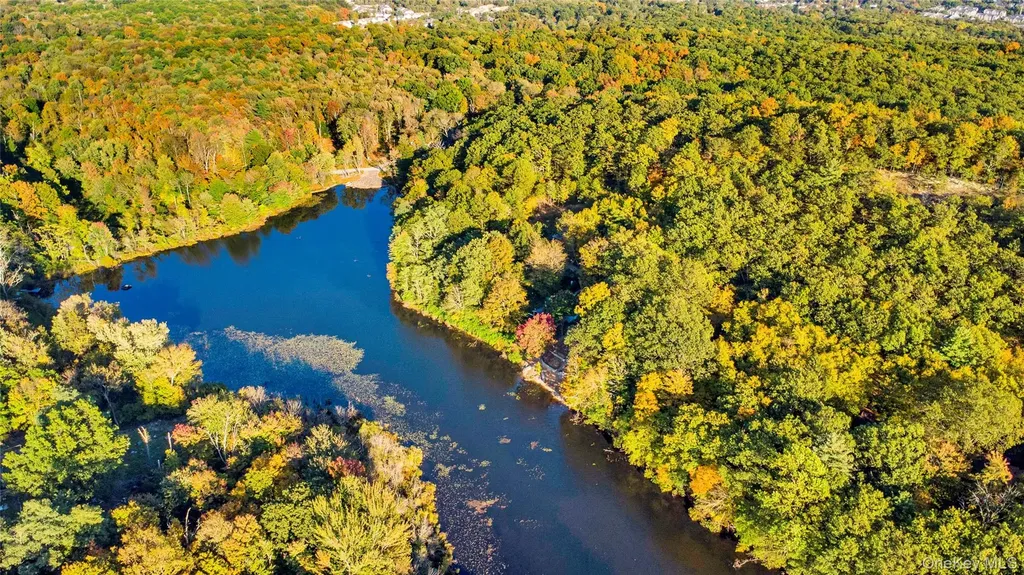 51 S Shore Drive Middletown NY 10940