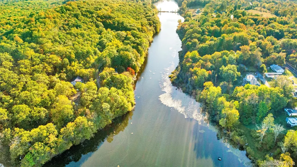 51 S Shore Drive Middletown NY 10940