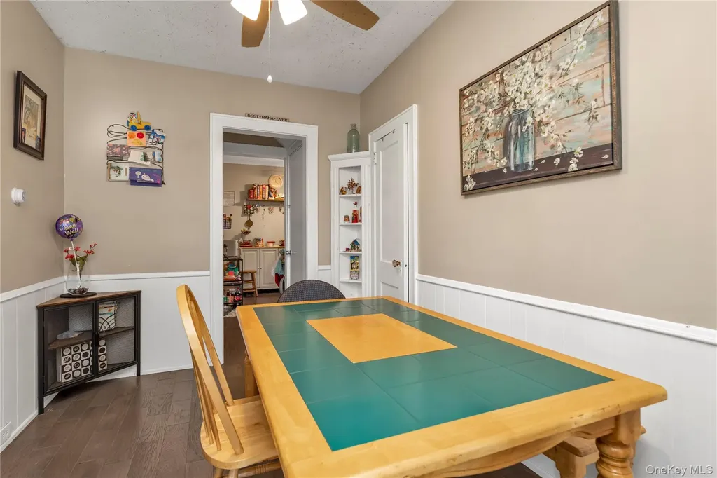 127 Smith Street Lynbrook NY 11563
