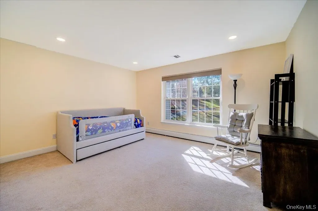 34 Twin Lakes Road Monroe NY 10950