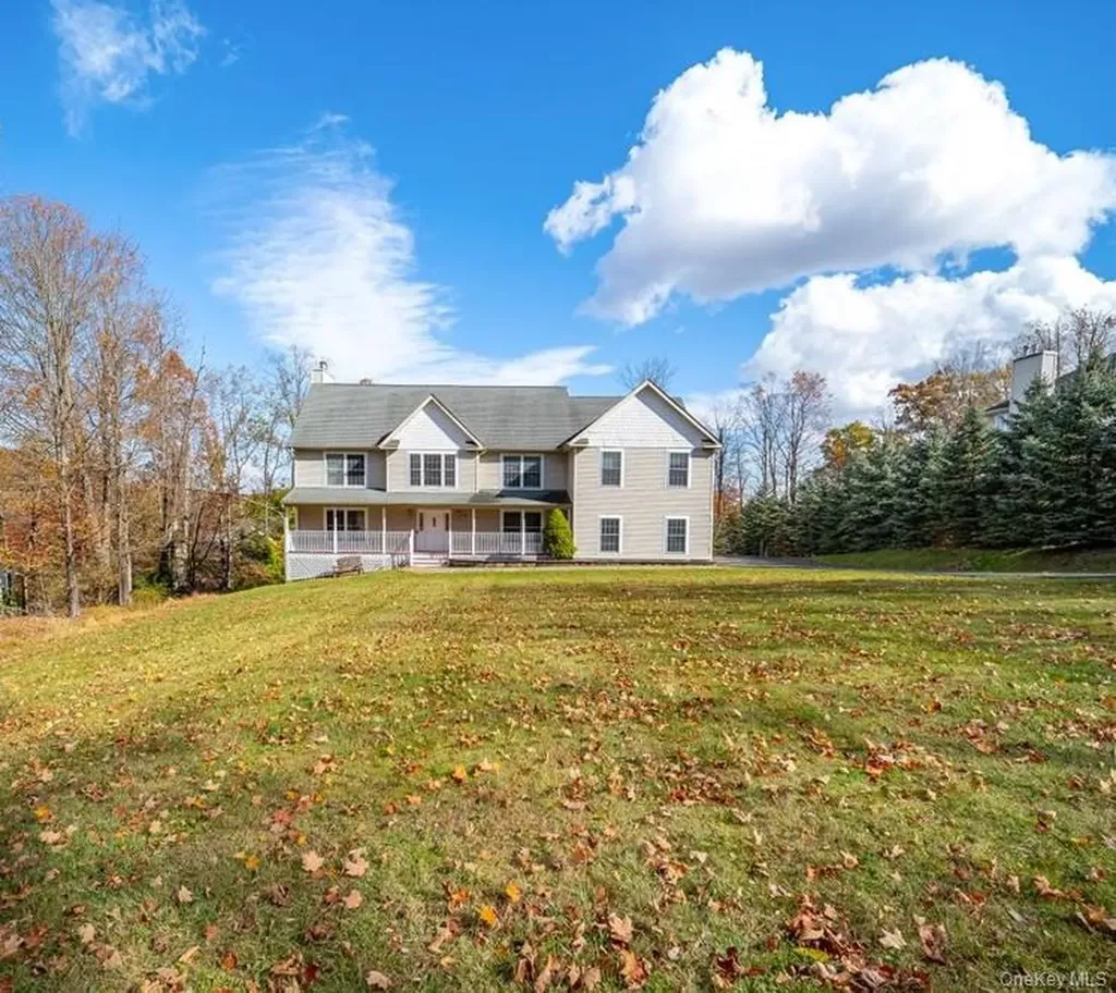 34 Twin Lakes Road Monroe NY 10950