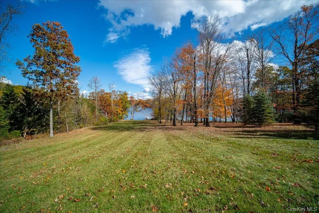 34 Twin Lakes Road Monroe NY 10950