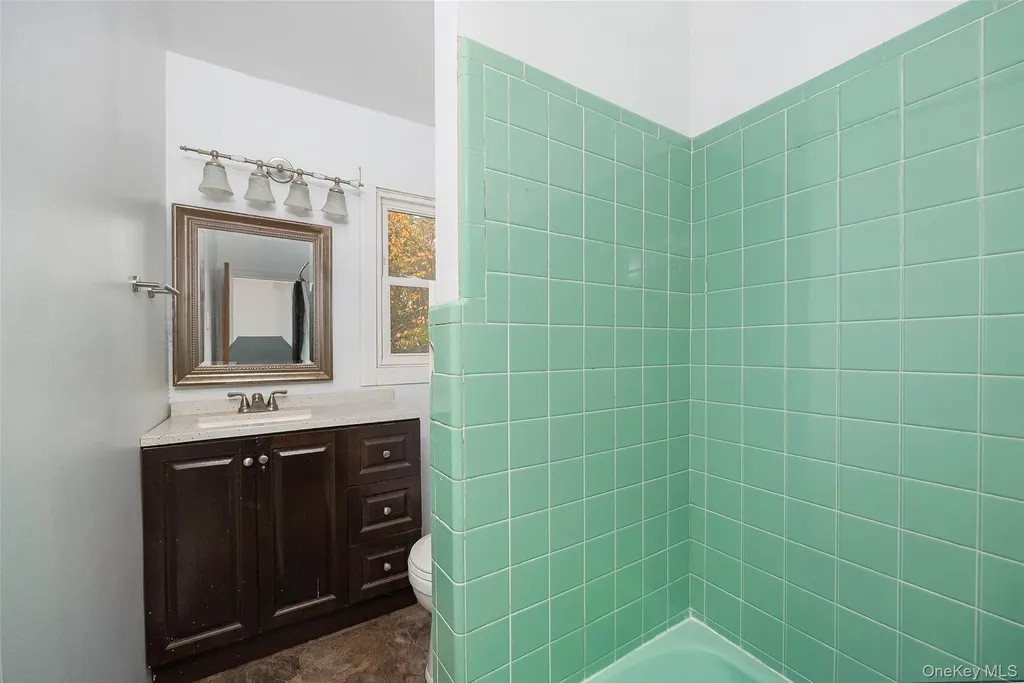 19 Timberline Drive Poughkeepsie NY 12603