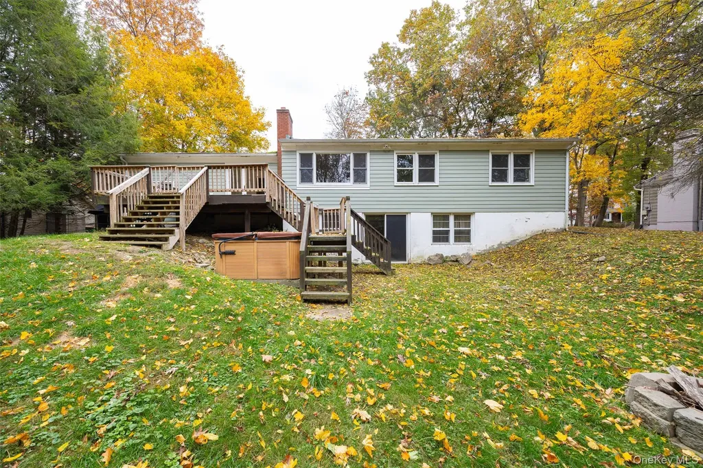 19 Timberline Drive Poughkeepsie NY 12603