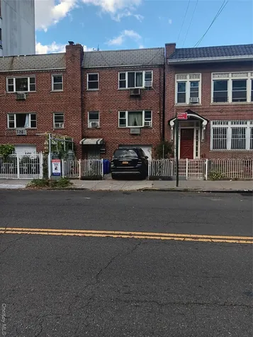2587 Sedgwick Avenue Bronx NY 10468