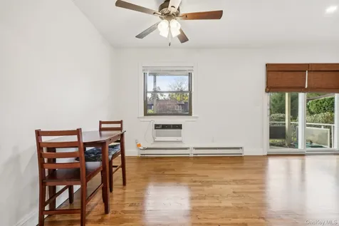 2 Germonds Village Bardonia NY 10954