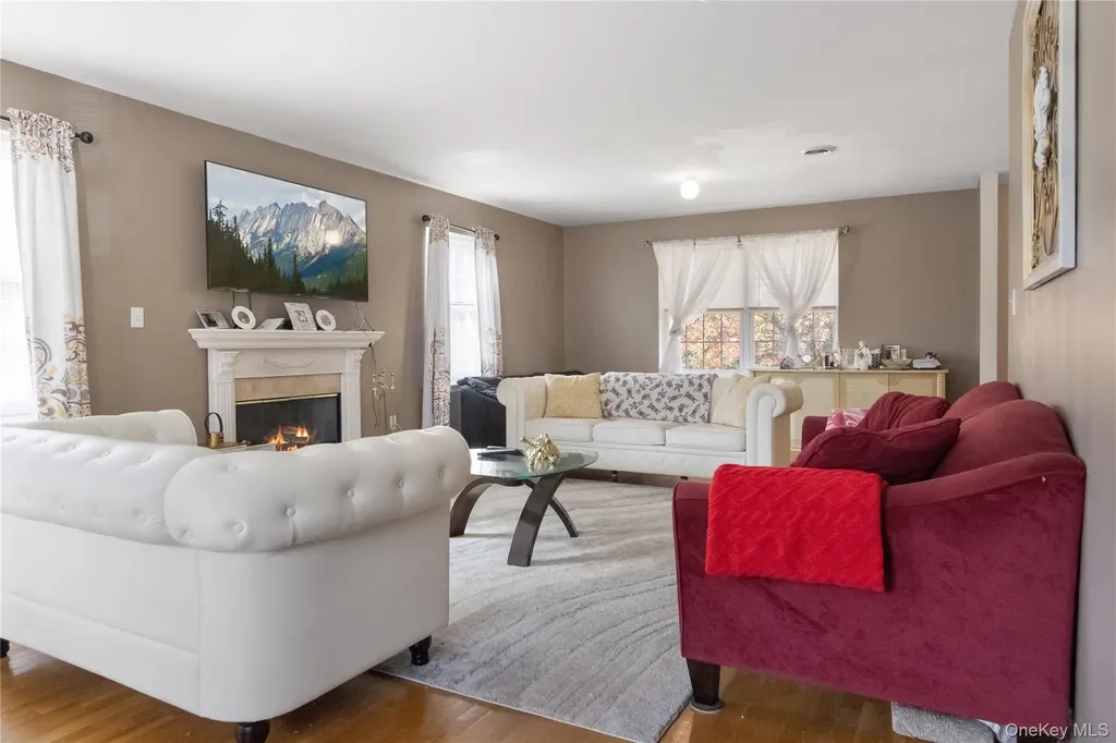 4 Wayne Court Middletown NY 10941
