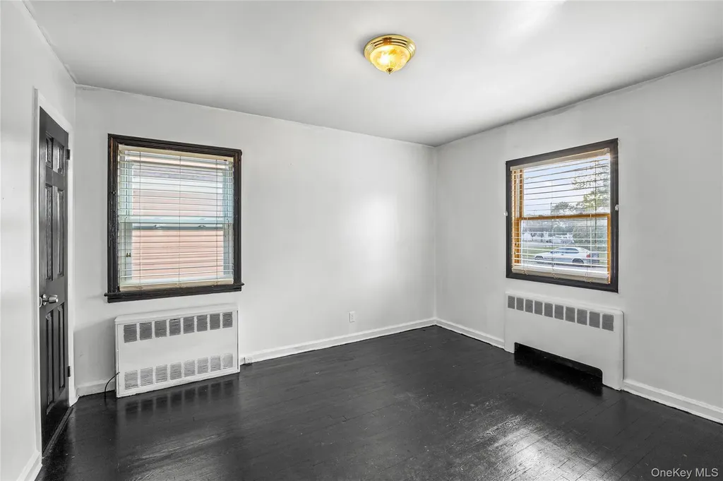 187 Kennedy Avenue Hempstead NY 11550