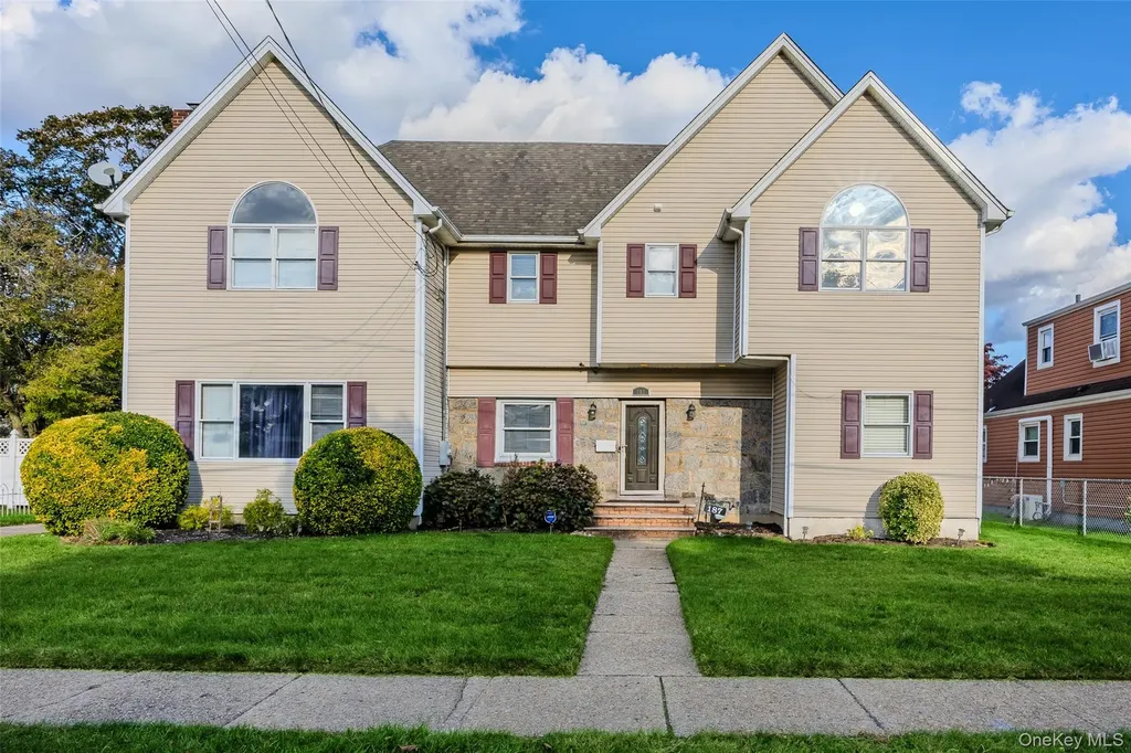 187 Kennedy Avenue Hempstead NY 11550