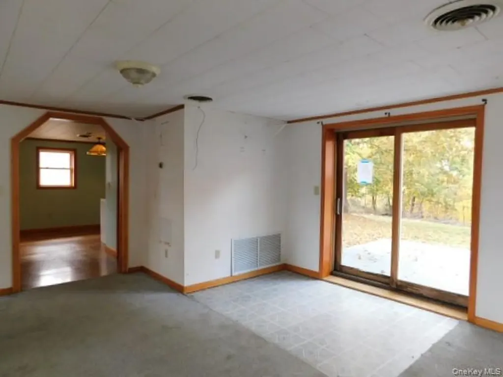 247 Plattekill Ardonia Road Wallkill NY 12589