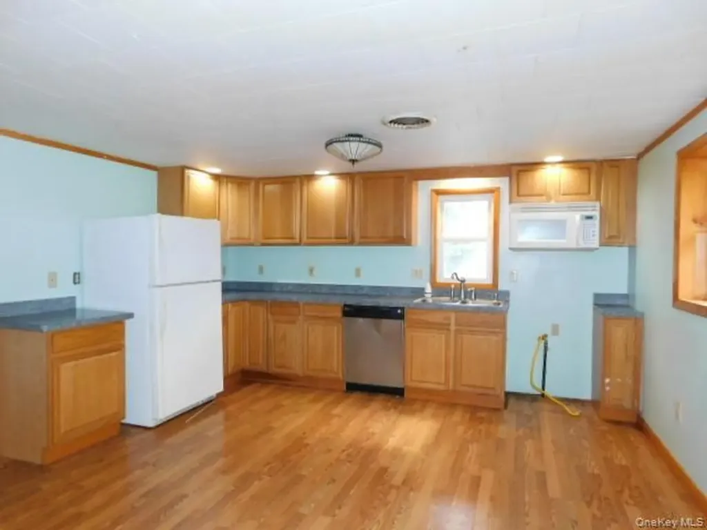 247 Plattekill Ardonia Road Wallkill NY 12589