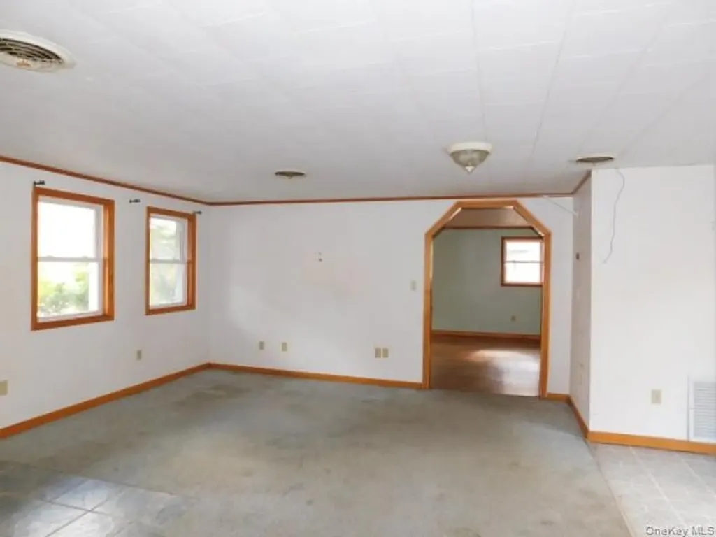 247 Plattekill Ardonia Road Wallkill NY 12589