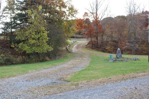 Round Lake Road Rhinebeck NY 12572