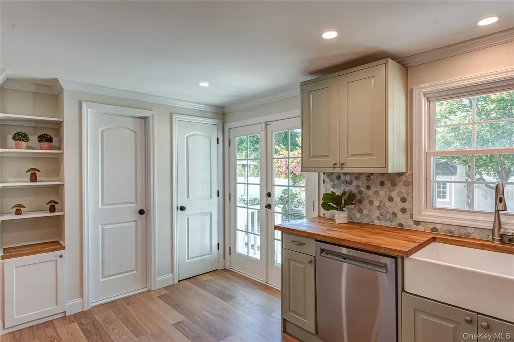 2 Elm Road Rocky Point NY 11778