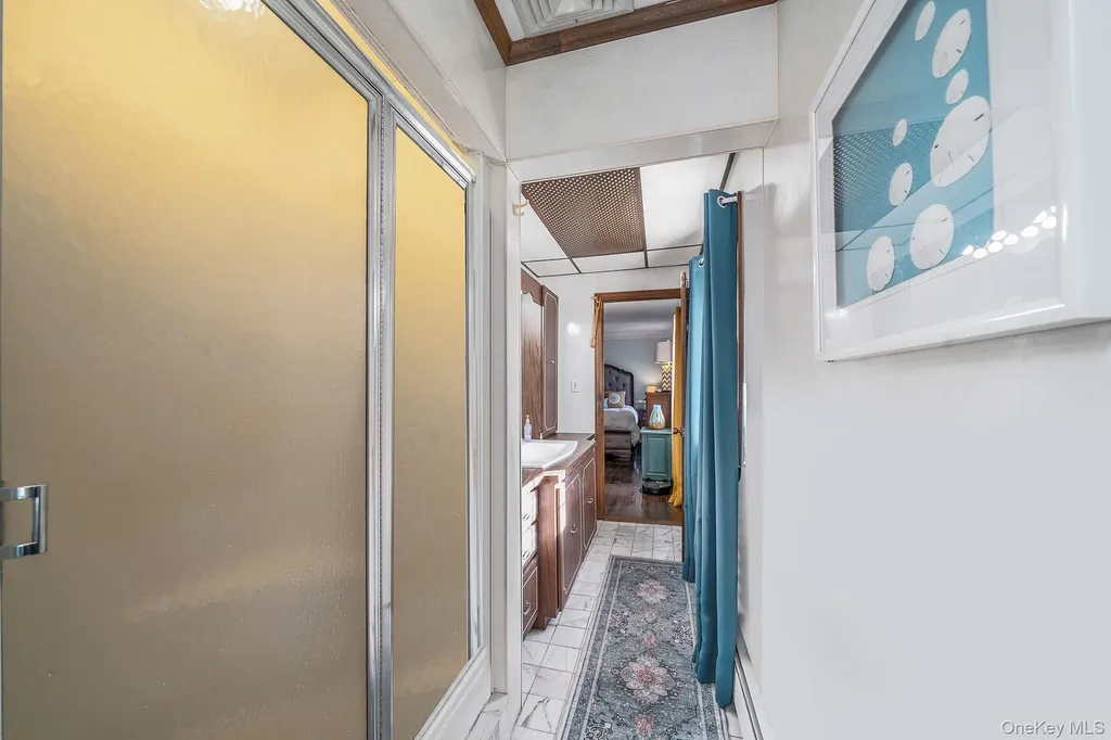 28 Winfield Davis Drive Coram NY 11727
