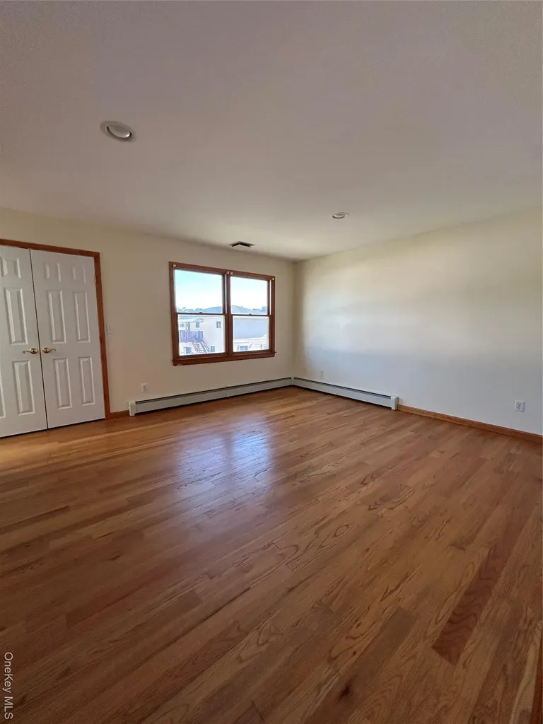 620 Lake Boulevard Lindenhurst NY 11757