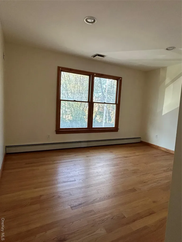 620 Lake Boulevard Lindenhurst NY 11757