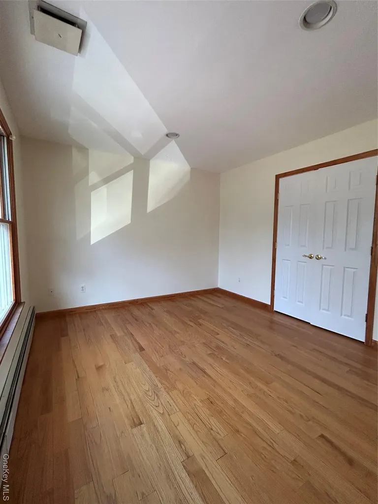 620 Lake Boulevard Lindenhurst NY 11757