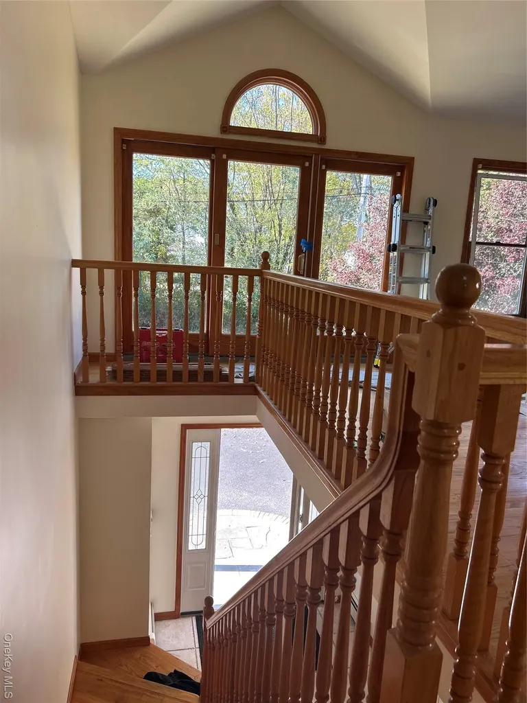 620 Lake Boulevard Lindenhurst NY 11757