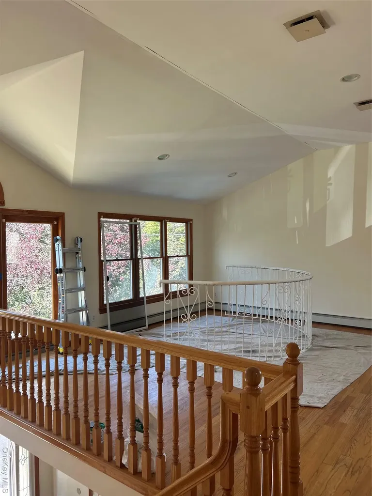 620 Lake Boulevard Lindenhurst NY 11757