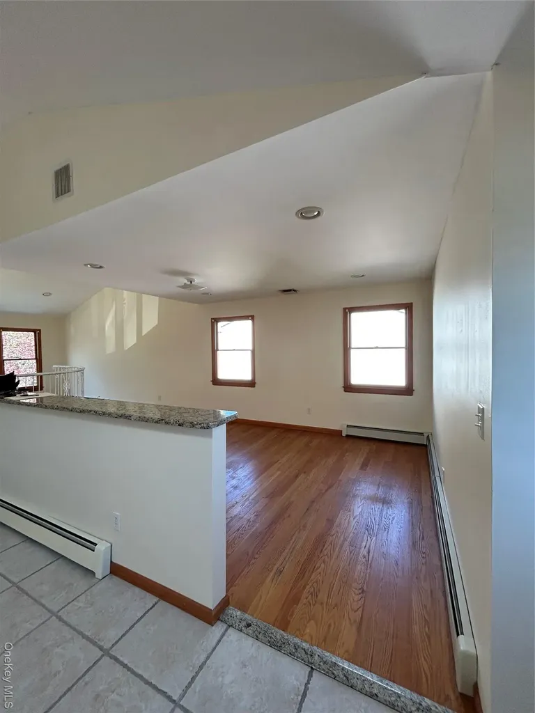 620 Lake Boulevard Lindenhurst NY 11757