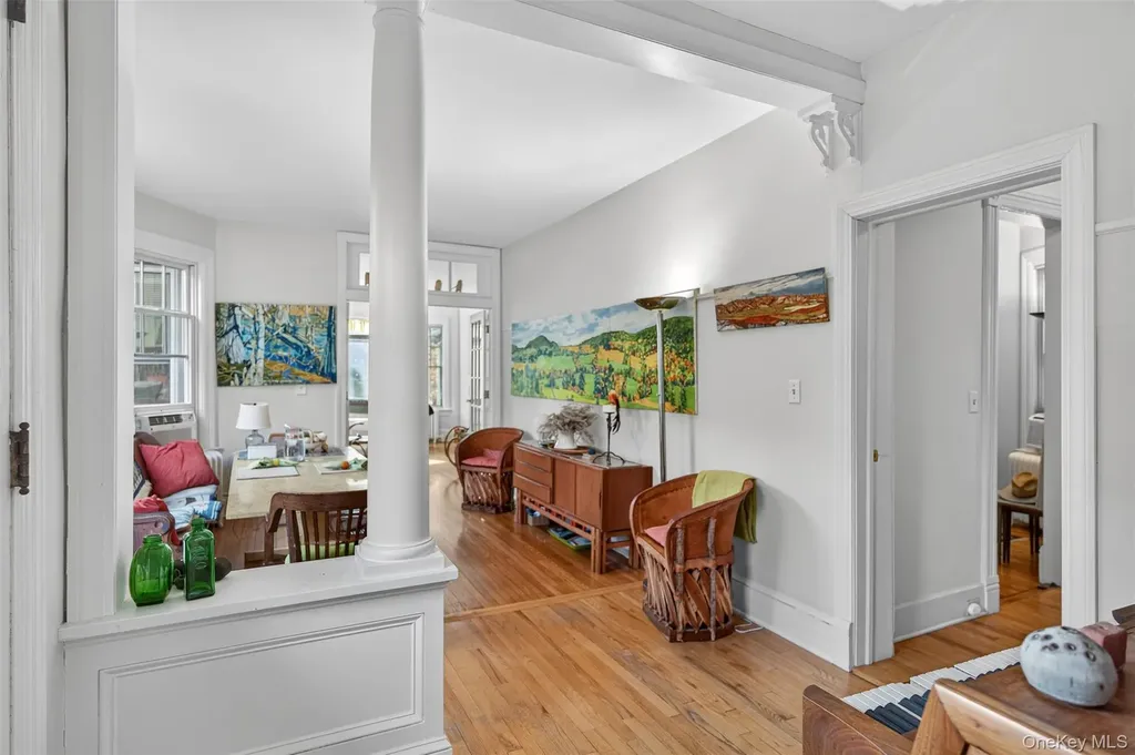 20 Whitehouse Avenue Poughkeepsie NY 12601