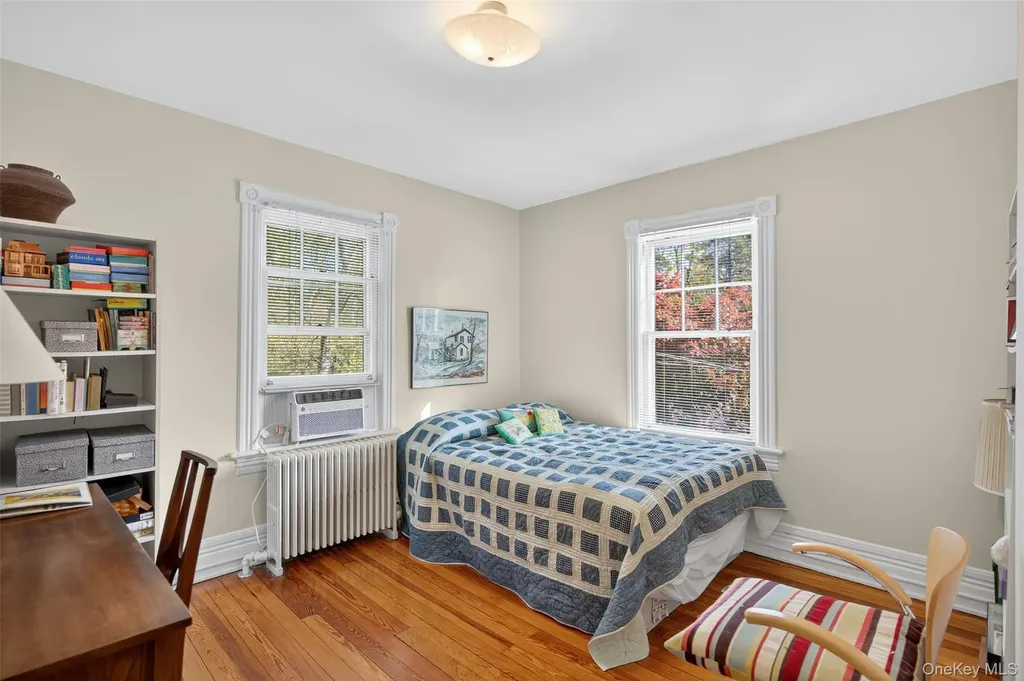 20 Whitehouse Avenue Poughkeepsie NY 12601