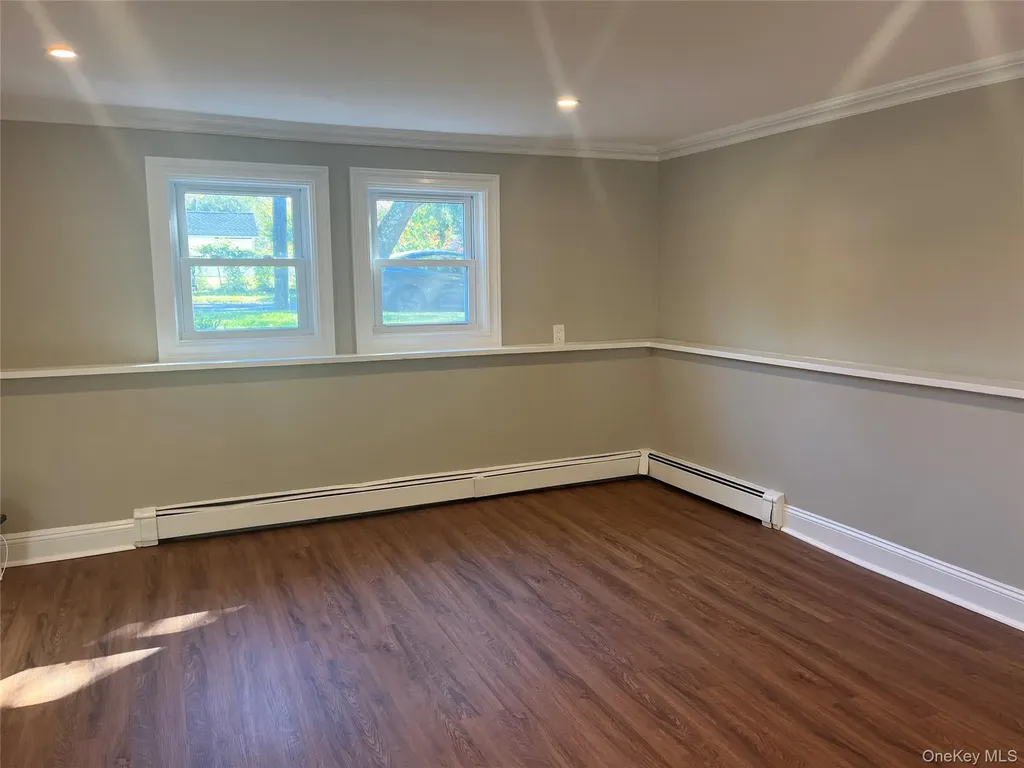 26 Hanover Place Smithtown NY 11787