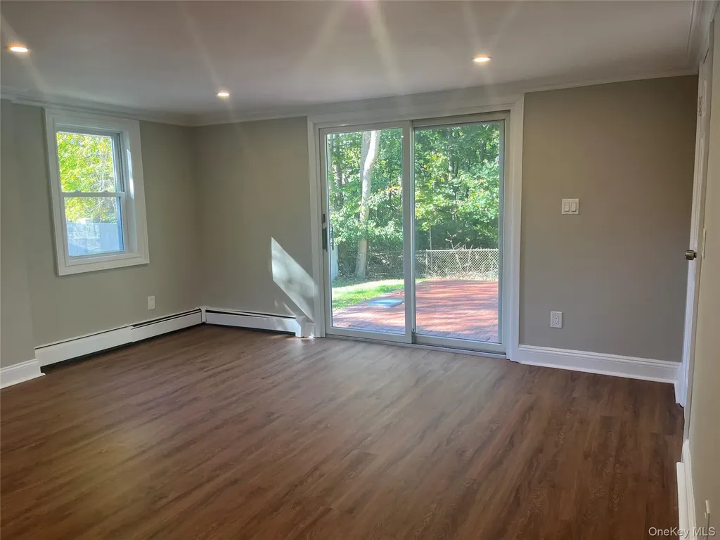26 Hanover Place Smithtown NY 11787