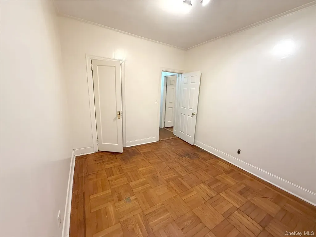 8818 Avenue A Brooklyn NY 11236